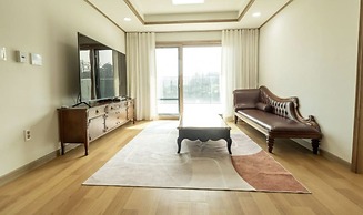 Jeju Bunker Hotel & Resort