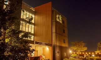 Jeju Bunker Hotel & Resort