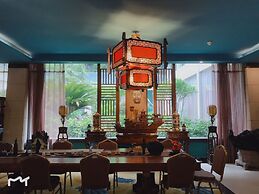 Prdeiction Hotel