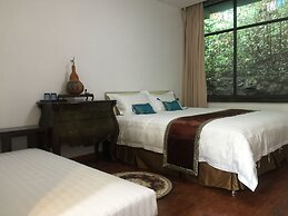 Prdeiction Hotel