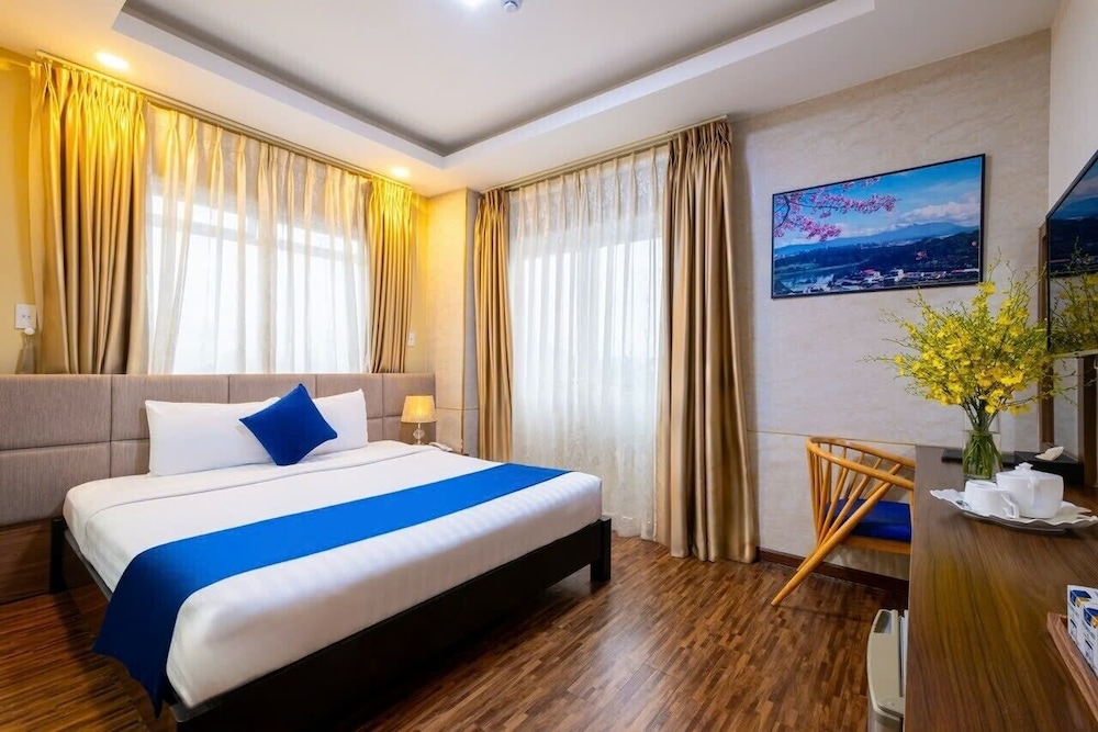 Sandals Hotel