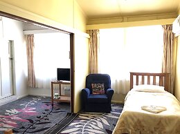 Clarendon Motel and Guesthouse