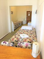 Clarendon Motel and Guesthouse
