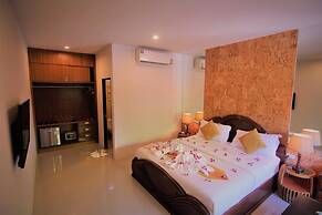 Bangrak Pier Resort