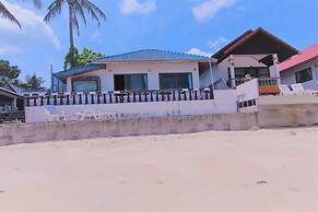 Bangrak Pier Resort