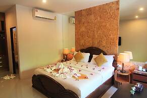 Bangrak Pier Resort