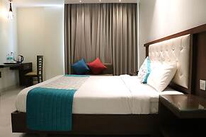 Palmdale Hotel & Resort
