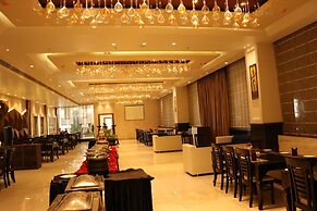 Palmdale Hotel & Resort