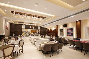 Palmdale Hotel & Resort