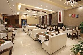 Palmdale Hotel & Resort