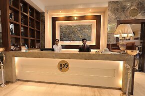 Palmdale Hotel & Resort