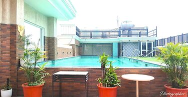 Palmdale Hotel & Resort