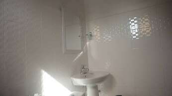 Frontiers Hotel Entebbe