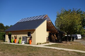 Camping Le Jardin De Sully