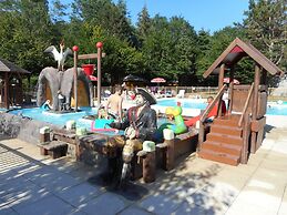 Camping Le Jardin De Sully
