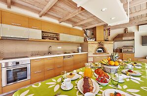 Villa Evergreen