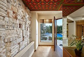 Villa Evergreen