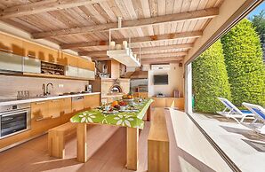 Villa Evergreen