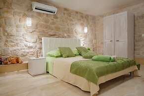 Luxury View Marjan