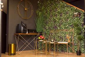 La Finca - Luxury Suites Hotel