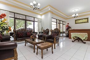 RedDoorz near Sam Ratulangi Airport