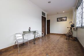 RedDoorz near Bethesda Manado