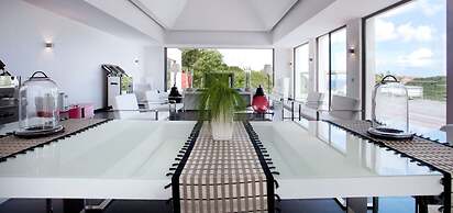 Villa Eternity