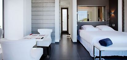 Villa Eternity