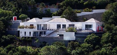 Villa Eternity