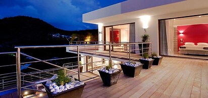 Villa Eternity