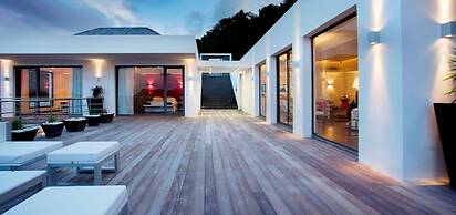 Villa Eternity