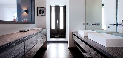 Villa Eternity