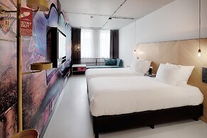 Hotel The Match