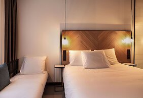 Hotel The Match