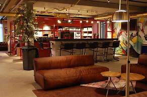 Hotel The Match