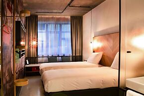 Hotel The Match