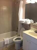 Shemron Suites Hotel