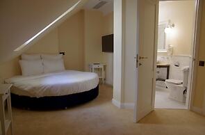 Barin Residence Centre