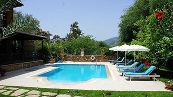 Sarigul Villa