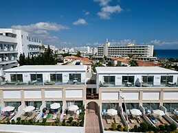 Protaras Plaza Hotel