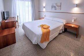 Hotel GHT Simeón