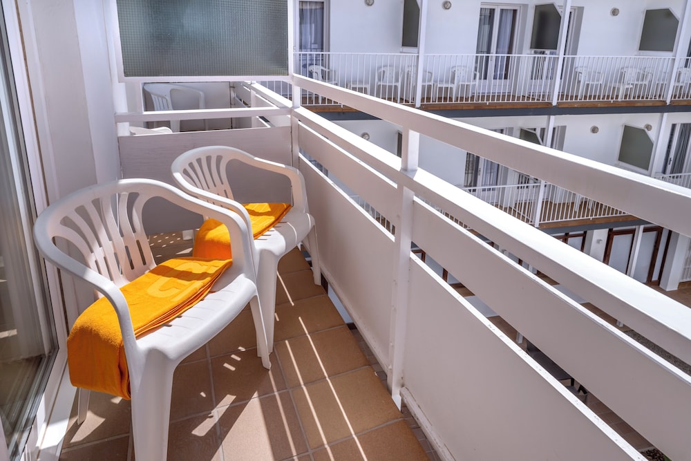Hotel GHT Simeón
