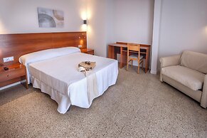 Hotel GHT Simeón