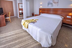 Hotel GHT Simeón