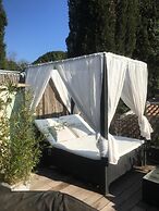 Nico Zen Home
