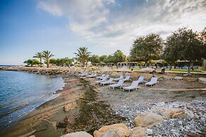Elya Beach Luxury Suites