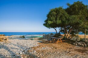 Elya Beach Luxury Suites