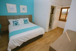 Elya Beach Luxury Suites