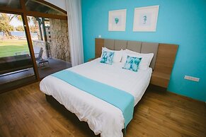 Elya Beach Luxury Suites