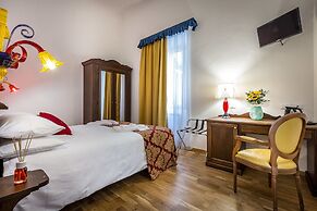 HomEdo Bed & Breakfast